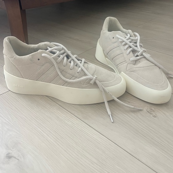 Adidas Fear of God 86 suede Cream Low-Top Sneakers - Picture 2 of 8